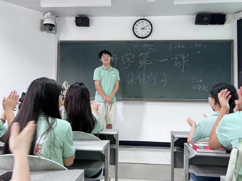 CE136